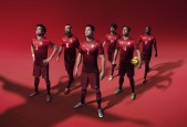 乐鱼体育-Uzi跨界篮网？电竞传奇NBA赛场爆冷引全网沸腾